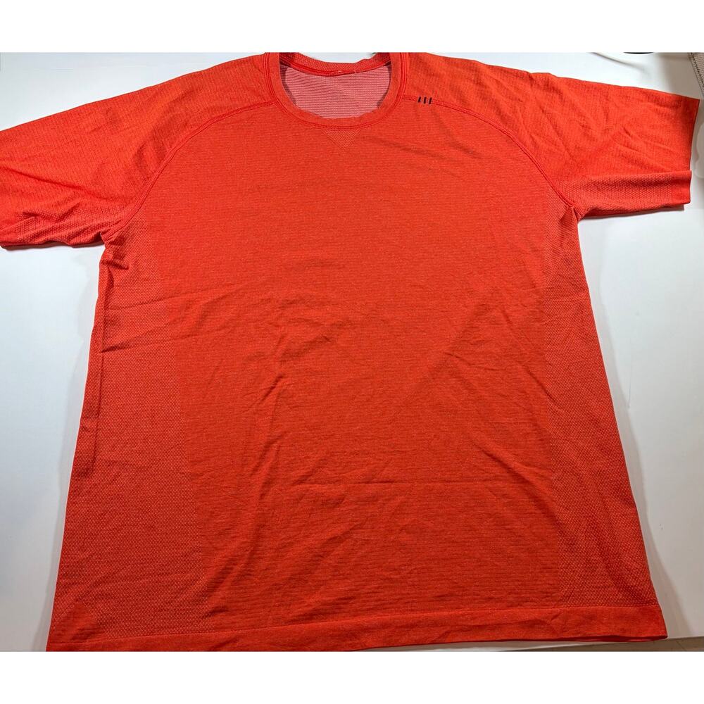 Lululemon Metal Vent Tech Short Sleeve Shirt Men’s Large Orange Athletic Tee
